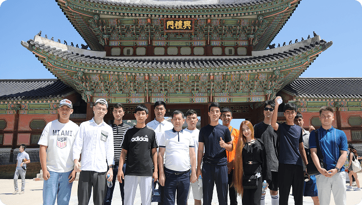 Touring Korea’s attractions 1